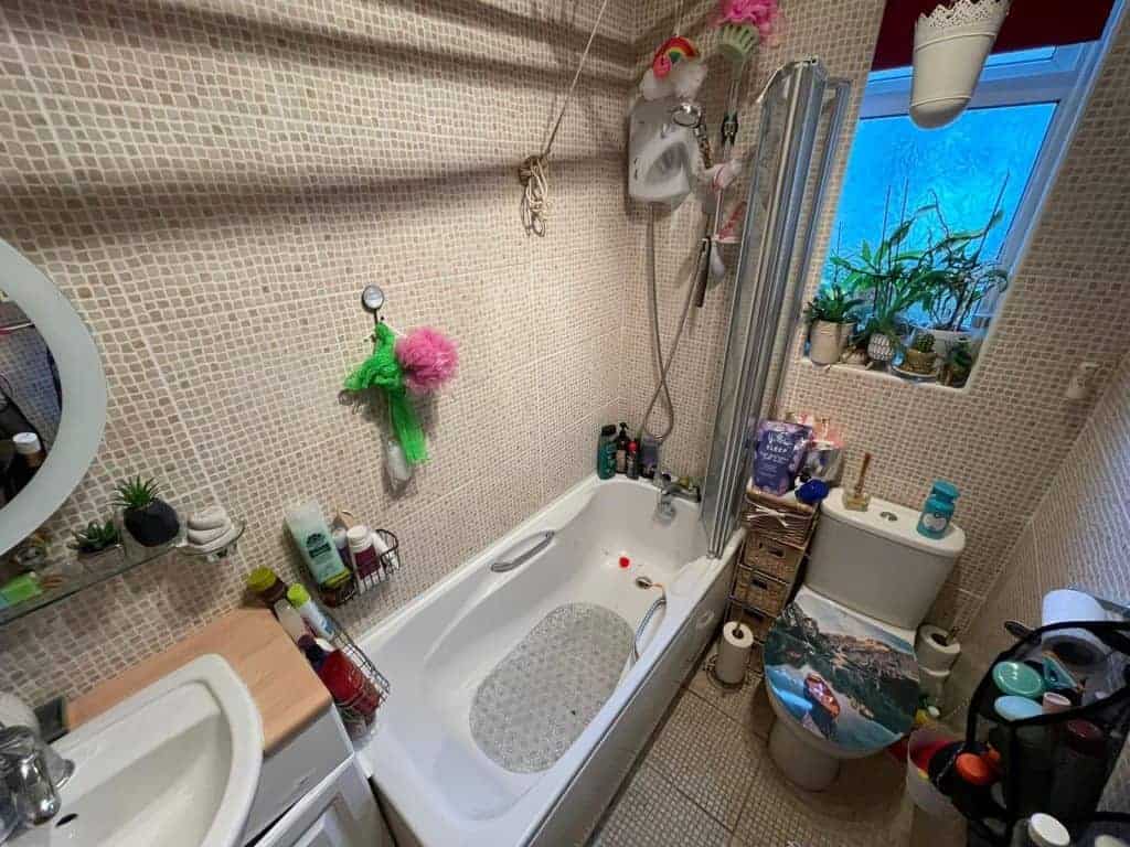 2 Bedroom Lower Flat in Clydebank Belmont Property